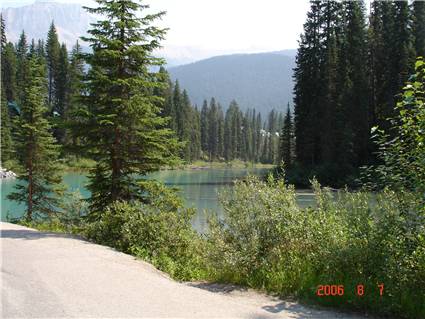 EmeraldLake_05.jpg