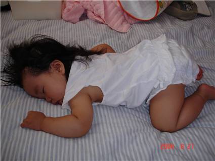 sleeping pose -1