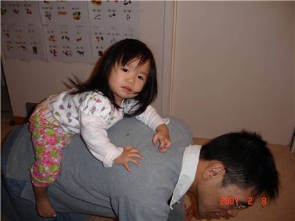 ride on daddy's back -2